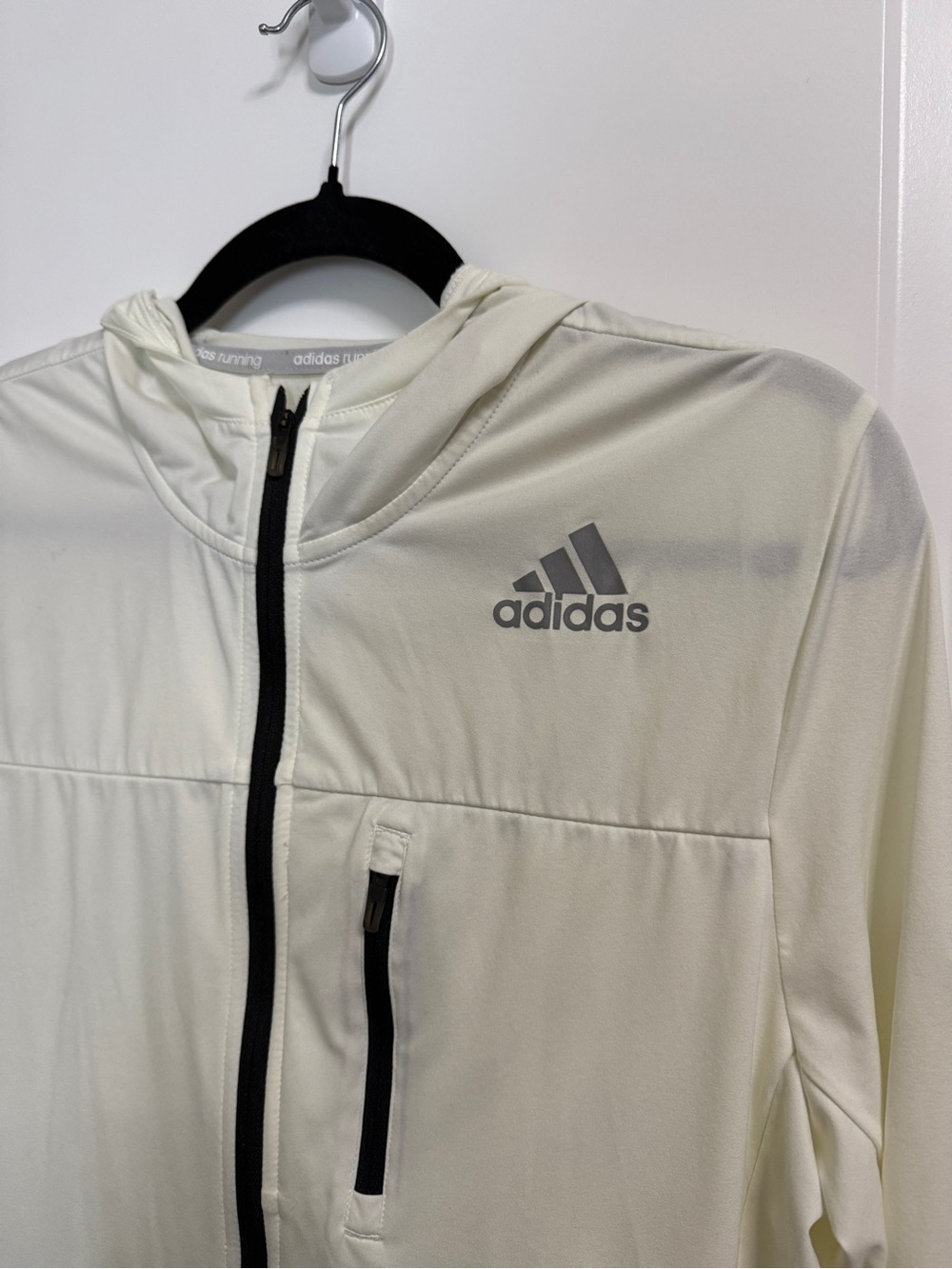 adidas Men’s Cream Full-Zip lightweight Hooded Performance Jacket - Picture 2 of 6